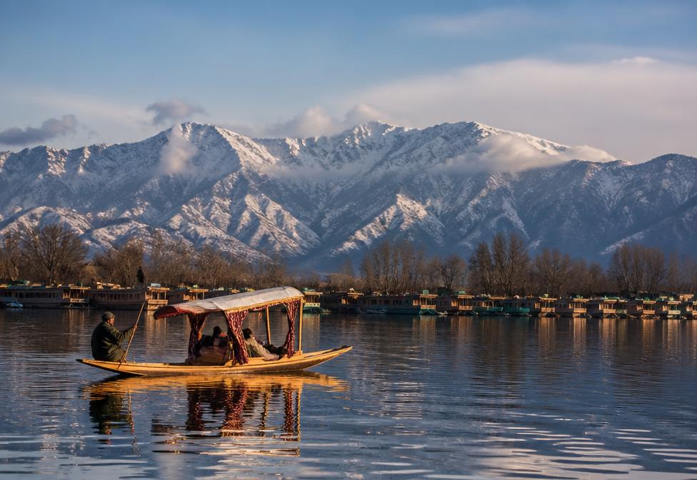 Dal Lake (Shankaracharya), Srinagar