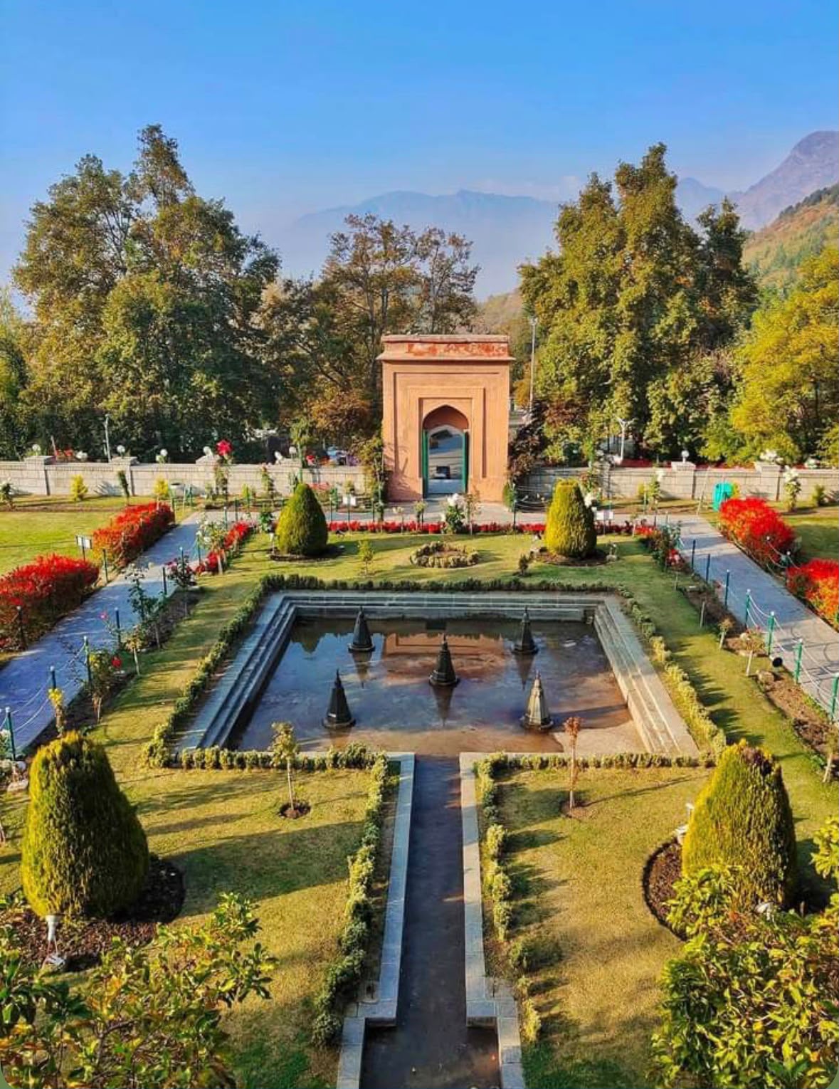 Mughal Gardens, Srinagar